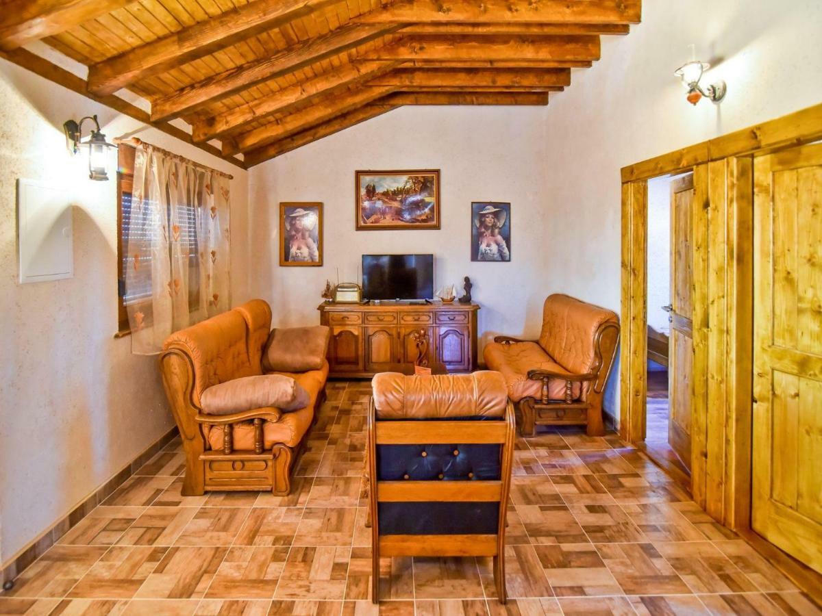 Dom wakacyjny Haus-anita-2-mit-pool-fur-8-personen *